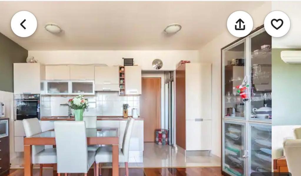 Capital Rooms Сплит Екстериор снимка